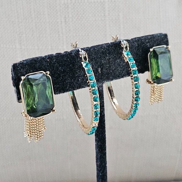 Spring Street Earrings Set of 2 Earrings Stud and Hoop Green Tone Jewelry - Picture 2 of 12